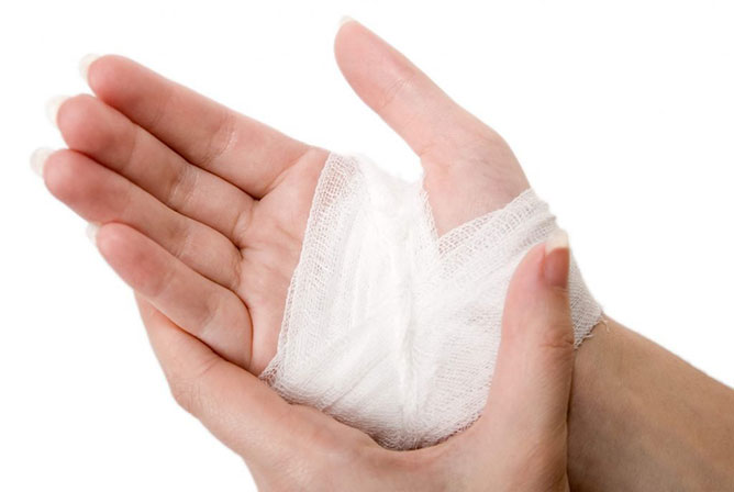 Nằm mơ thấy đứt tay đánh đề con gì?