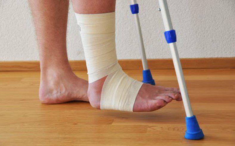 Giải mã giấc mơ thấy gãy chân