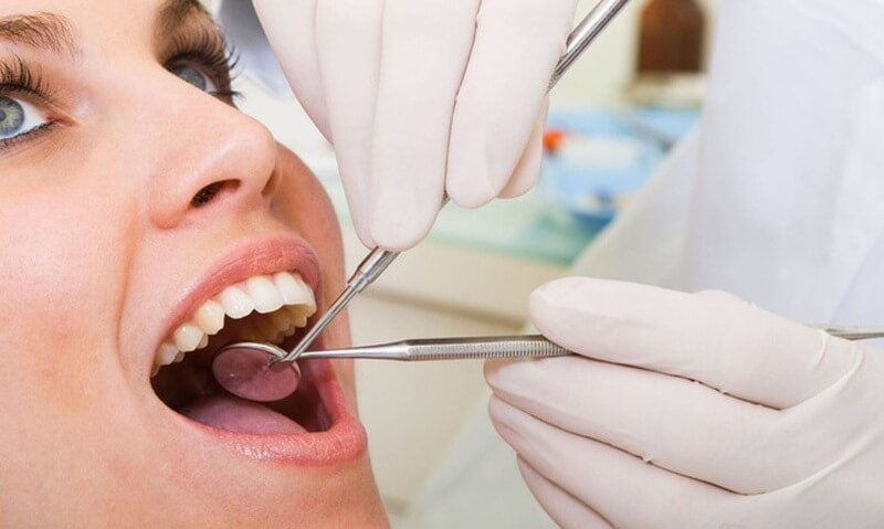 Giải mã giấc mơ thấy nhổ răng